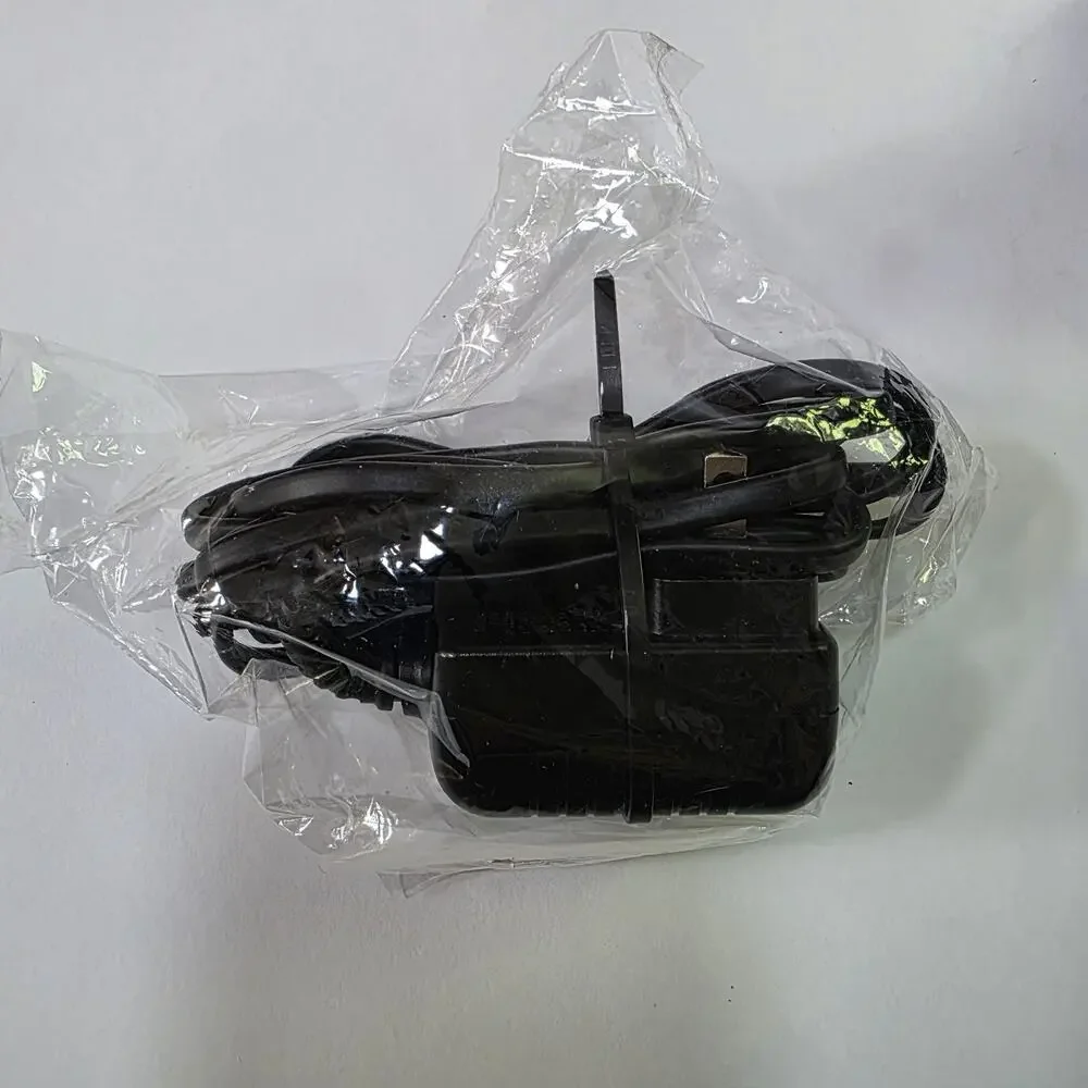 Andis GTX-EXO Cordless Trimmer T-Blade Battery Powered Gray Black Unisex